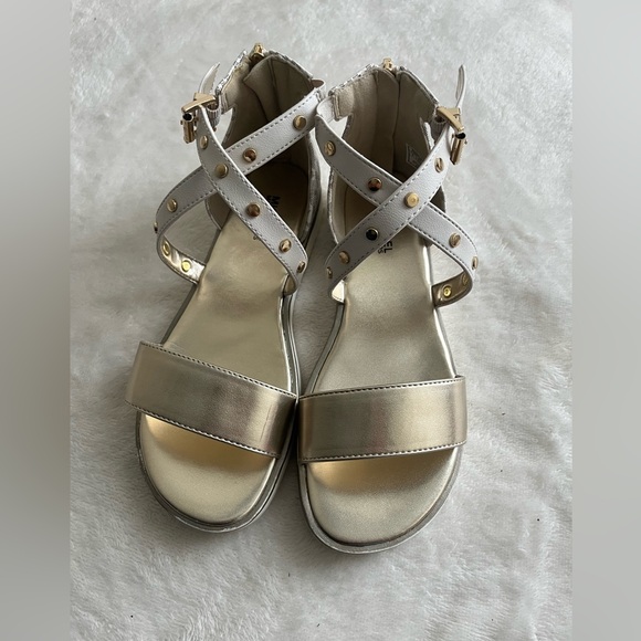 Michael Kors White and Gold Sandals - Picture 1 of 5